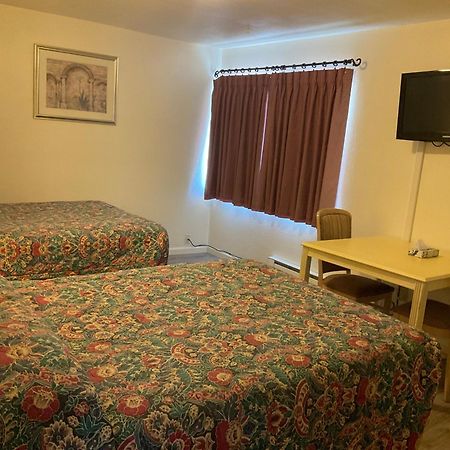 Front Street Inn Crescent City Bagian luar foto