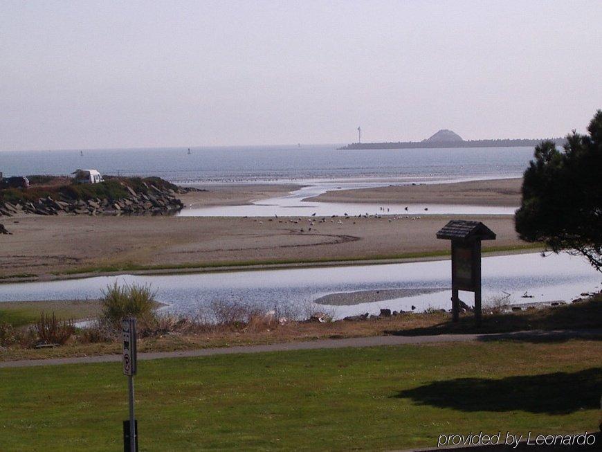 Front Street Inn Crescent City Bagian luar foto